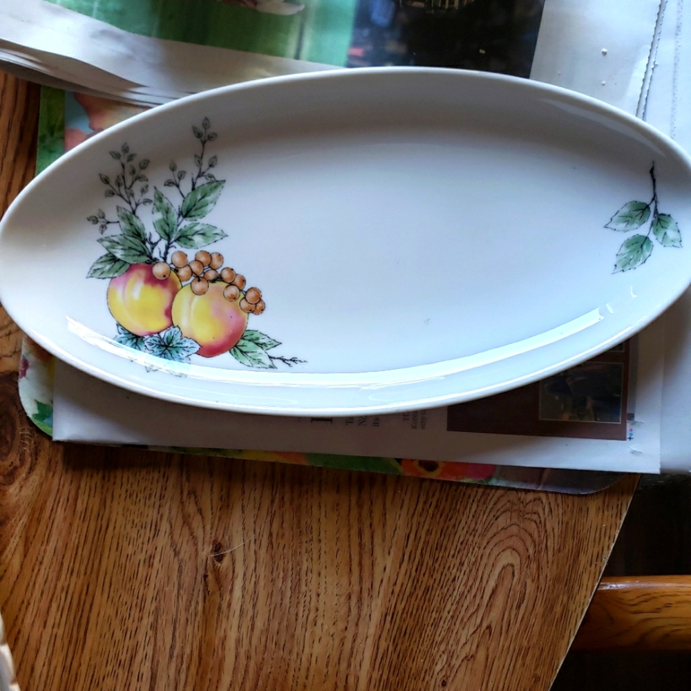 Cracker or Asparagus Dish